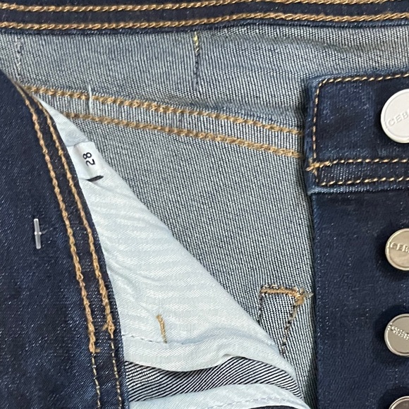 NWT-Iceberg x Disney Mickey Mouse Women’s Distressed Boyfriend Jeans - Size 28 - Picture 9 of 9